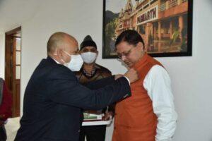 93b8635f-6cab-4c48-8b45-3a69daca1ecc