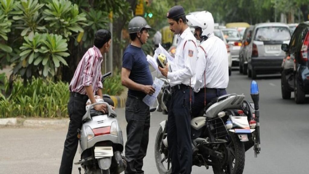 trafficpolice1-12