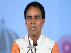 dr_dhan_singh_rawat_1634541898 (1)