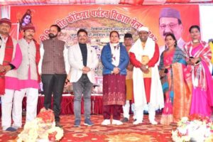 a0d61d60-986e-4688-af29-a9f0f09a1b62-999x666