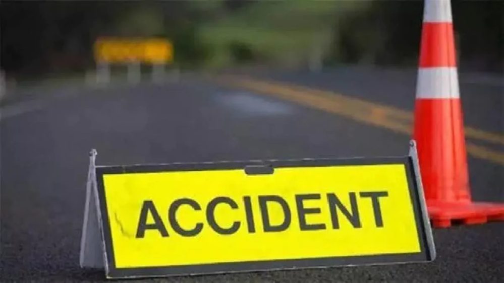 17_11_2022-27_08_2022-accident_in_chitrakoot_23017653_23210027-1-999x562