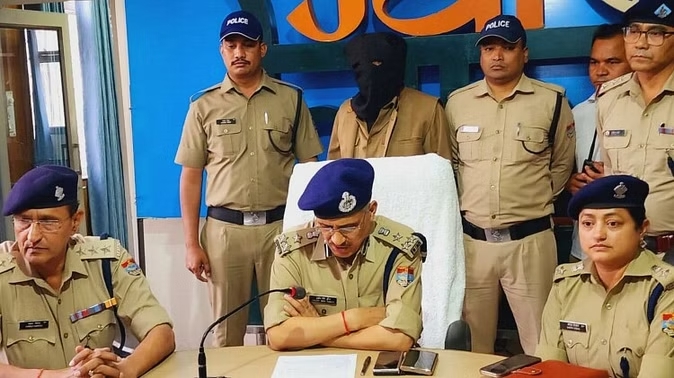 dig-dehradun-dalip-singh-kunwar_1683352519