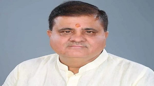 MAHENDRA-BHATT.jpg