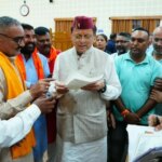 मुख्यमंत्री ने मुख्य सेवक सदन में प्रदेश के विभिन्न क्षेत्रों से आए लोगों की समस्याएं सुनीं, जनसमस्याओं का त्वरित एवं समयबद्ध समाधान सुनिश्चित करें – मुख्यमंत्री